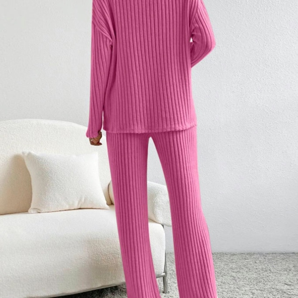 Pink Ribbed Knit Lounge Set - Picture 2 of 2